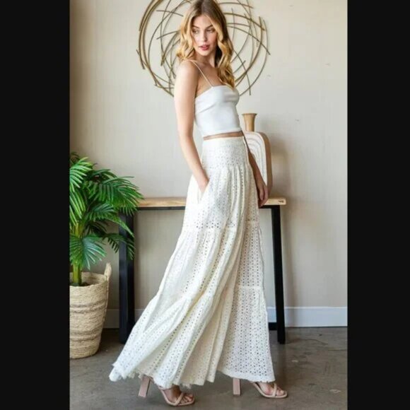 Oli & Hali Mineral Washed Eyelet Tiered Maxi Skirt in Off White New Size Large - Picture 4 of 7